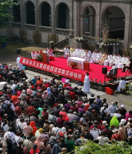 重庆市天主教讲经团进宗教活动场所讲经活动在慈母堂举行